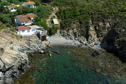 Découverte de la baie de Paulilles en kayak - Perpignan Expériences