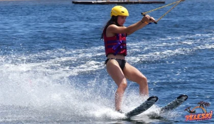 Carte 4 séances de 1h ski nautique wakeboard Barcares - Perpignan Expériences