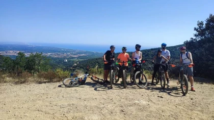 Circuit en VTTAE - Découverte de Valmy - Perpignan Expériences