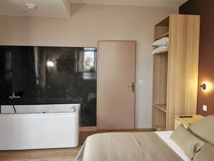 Appartement avec jacuzzi - Perpignan Expériences