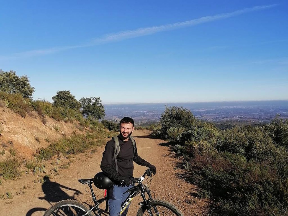 Circuit en VTTAE - Découverte de Corbère - Perpignan Expériences