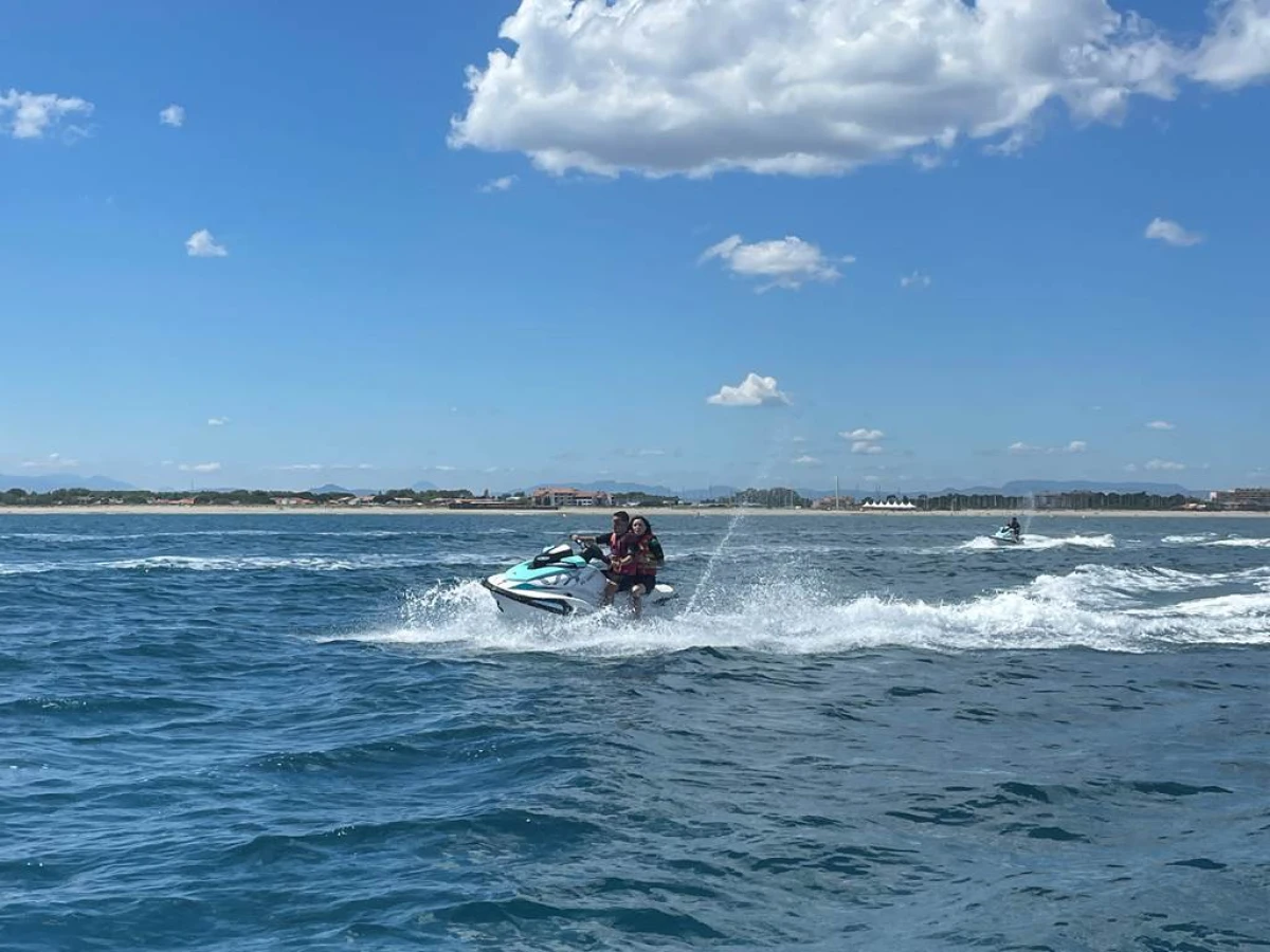 Initation Jet Ski 20min (sans permis) - Perpignan Expériences