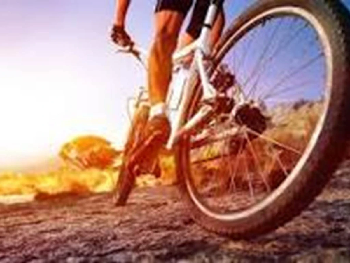 Location vélo de route - 1 jour - Perpignan Expériences